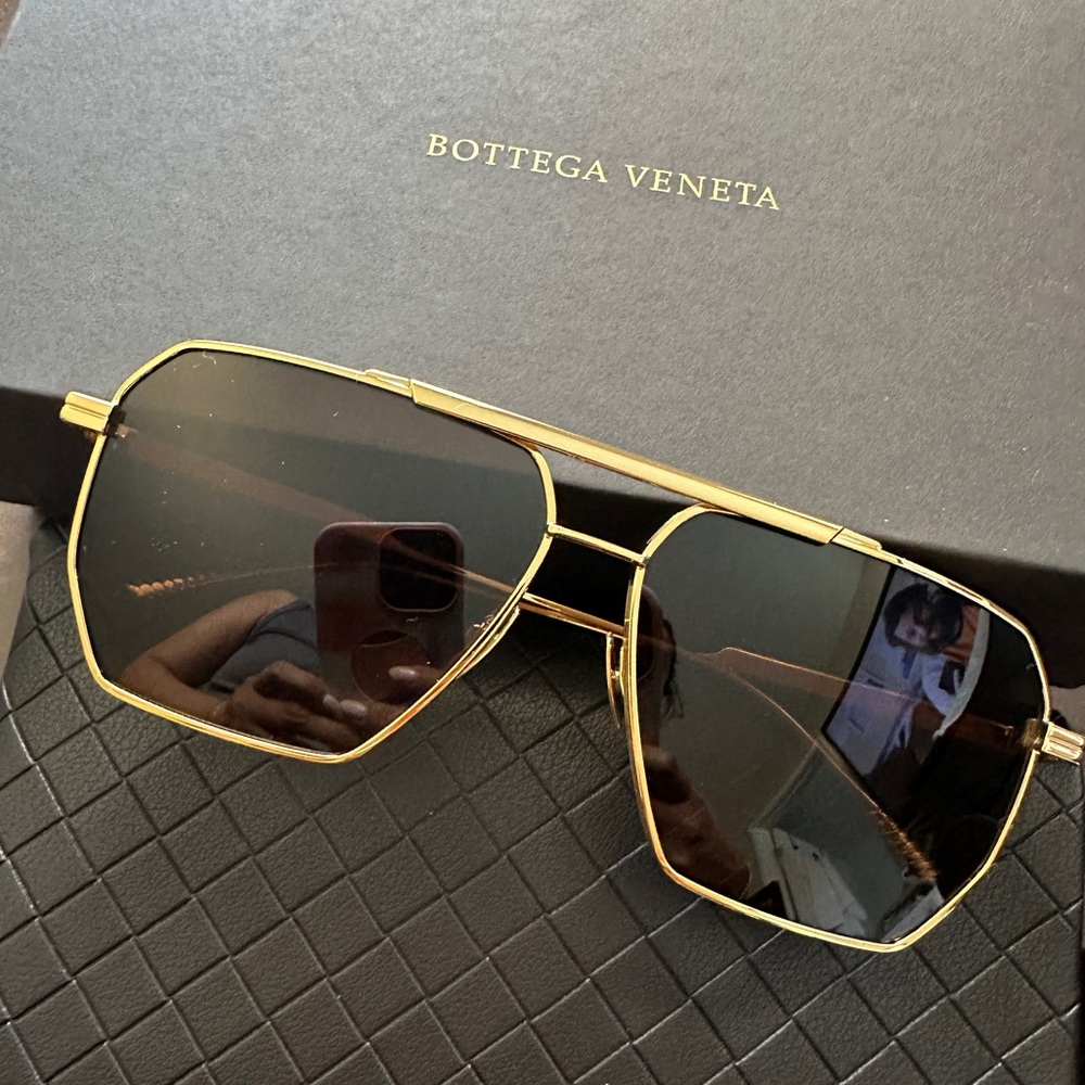 Bottega Veneta Unisex Gold Sunglasses